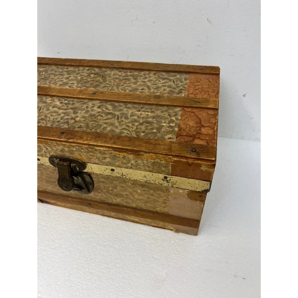 Wood Dollhouse Steamer Trunk Miniature Antique Storage Box Chest SALESMAN SAMPLE